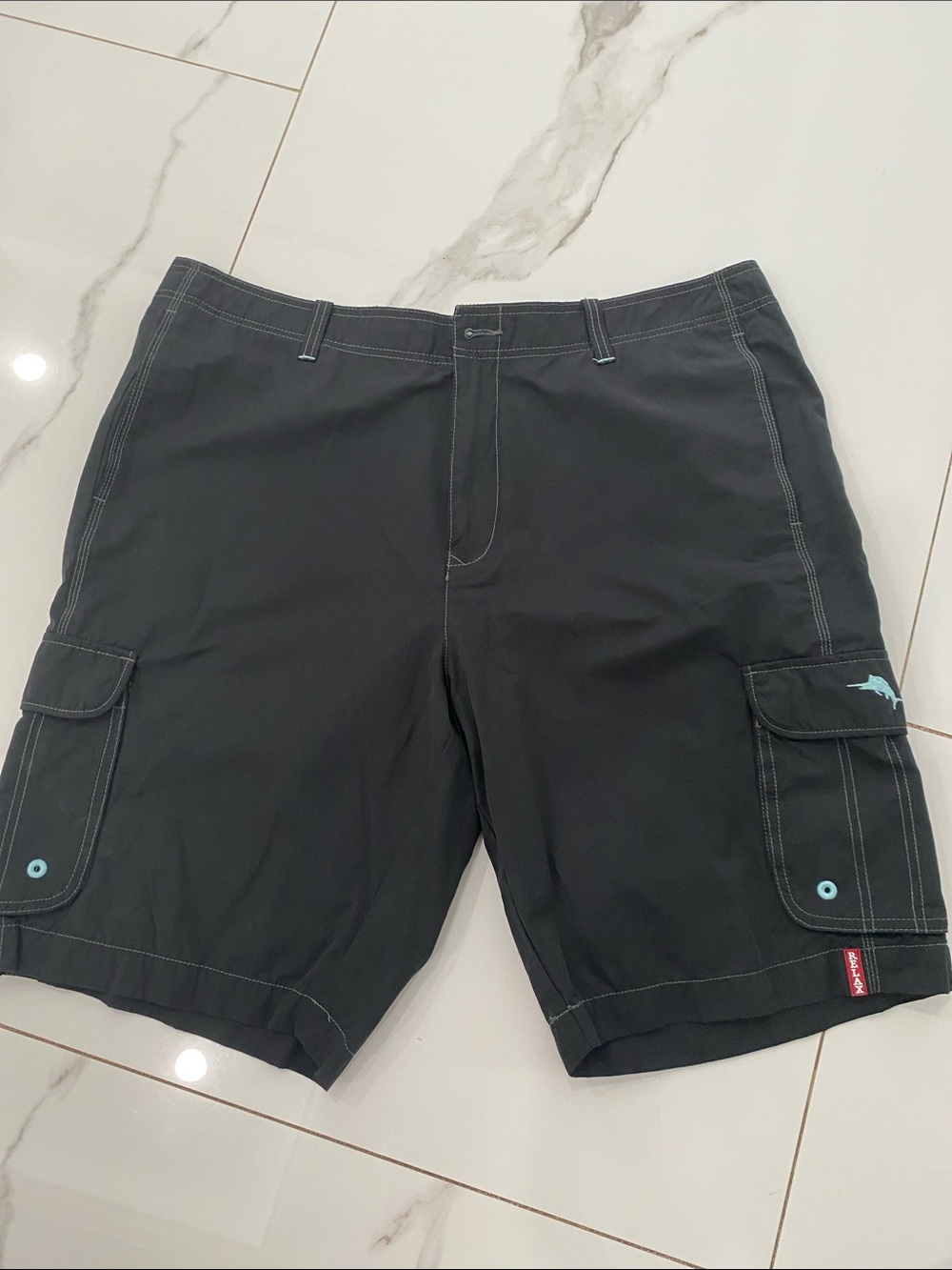 Tommy Bahama men’s black cargo shorts with Light Blue Accents